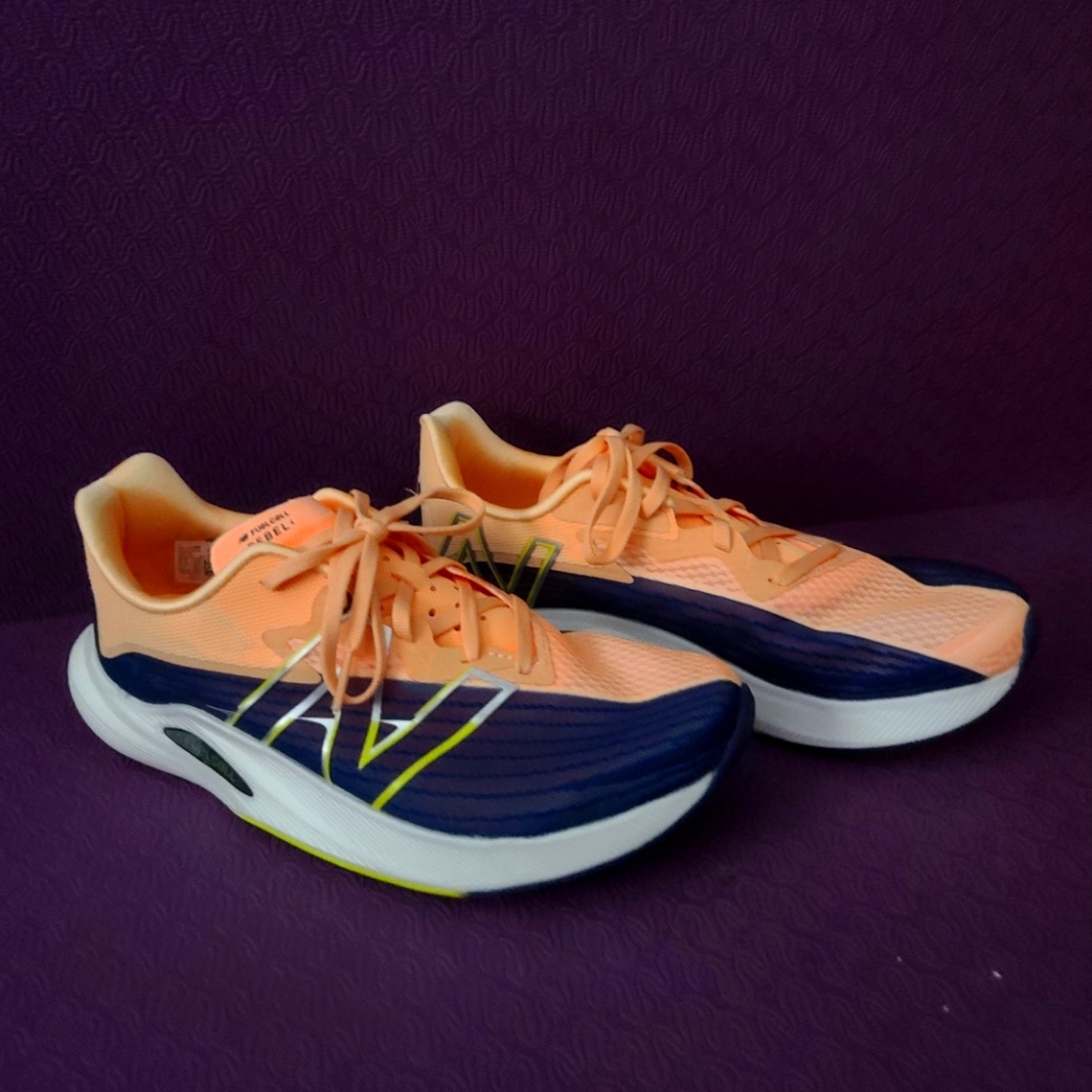 New Balance Rebel V2